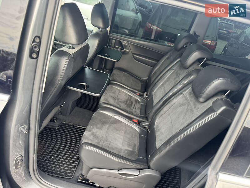 Volkswagen Sharan 2012