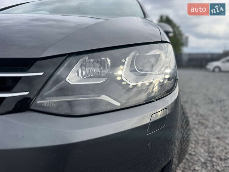 Volkswagen Sharan 2012