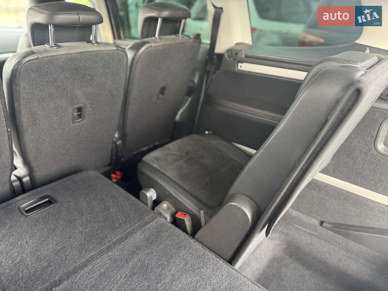 Volkswagen Sharan 2012