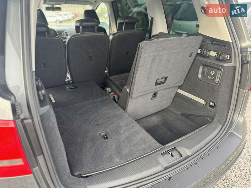 Volkswagen Sharan 2012