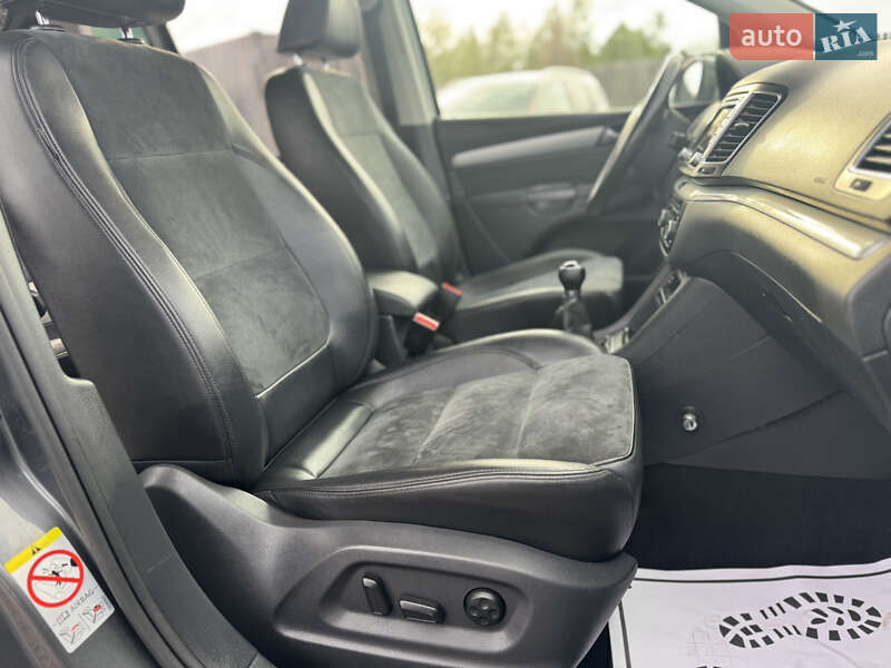 Volkswagen Sharan 2012