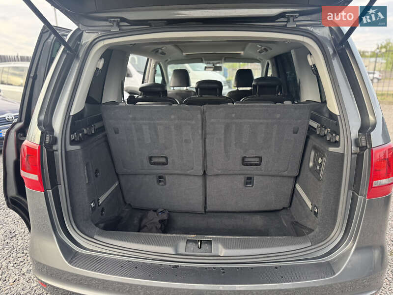 Volkswagen Sharan 2012