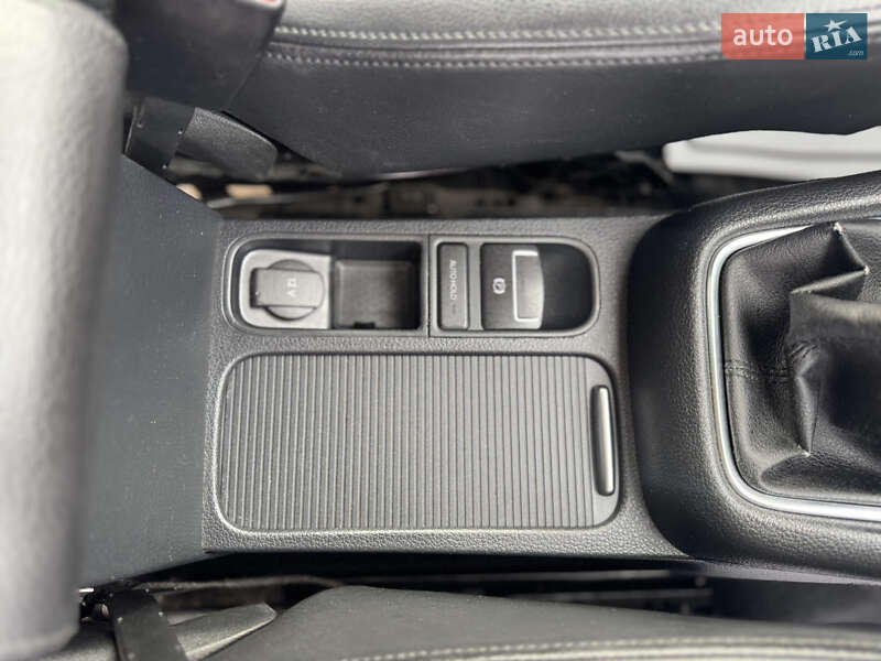 Volkswagen Sharan 2012