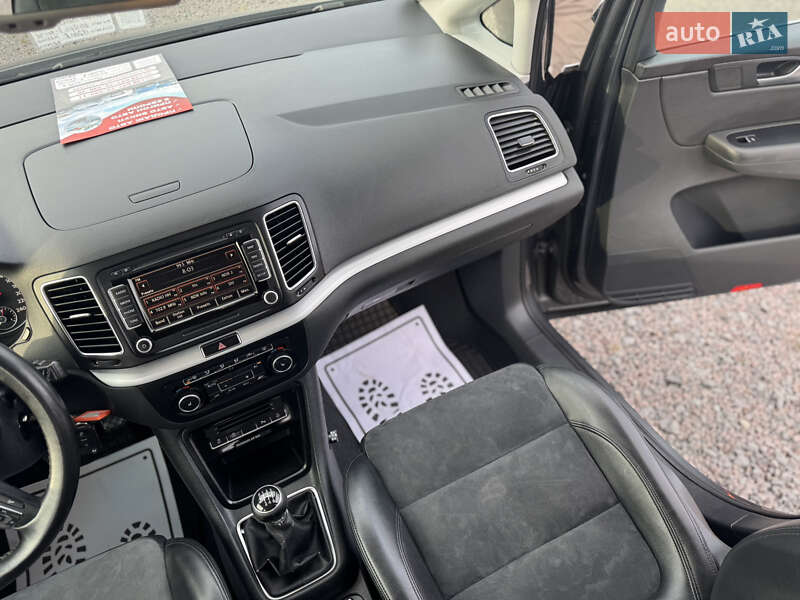 Volkswagen Sharan 2012