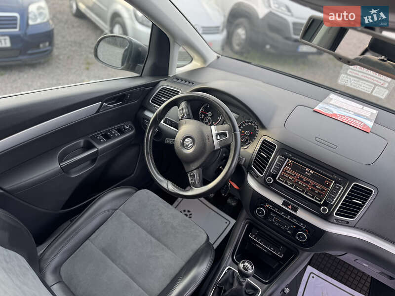 Volkswagen Sharan 2012