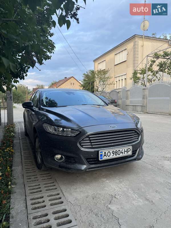 Ford Mondeo 2015