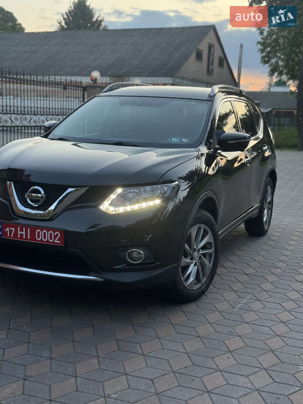 Nissan Rogue 2016