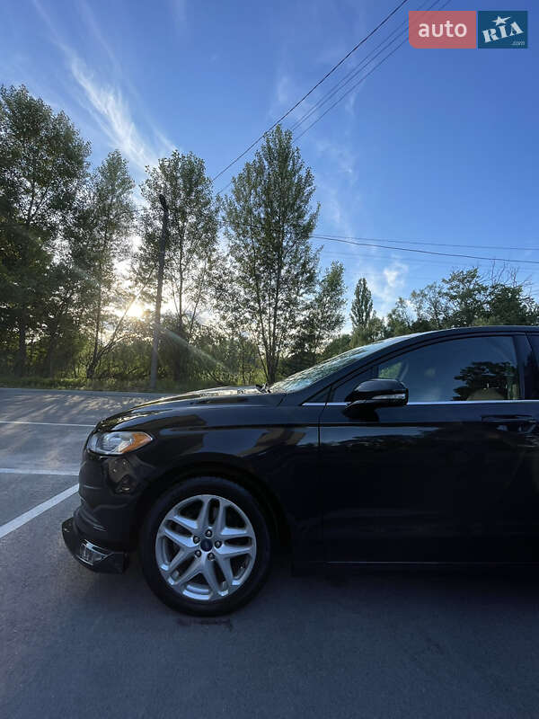 Ford Fusion 2014
