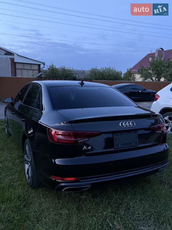 Audi A4 2019