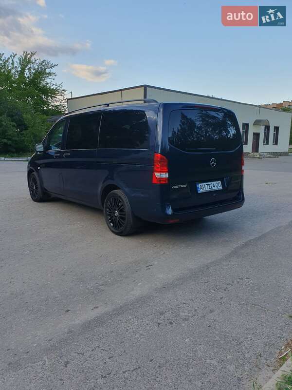 Mercedes-Benz Metris 2015