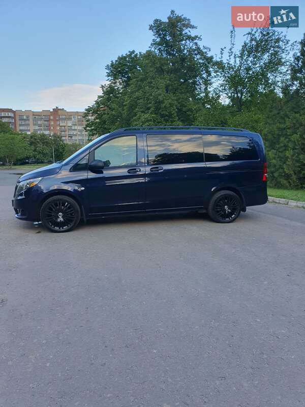 Mercedes-Benz Metris 2015