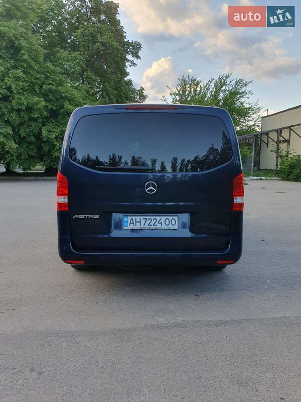 Mercedes-Benz Metris 2015