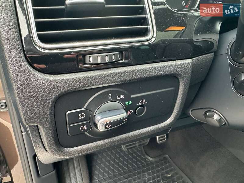 Volkswagen Touareg 2012