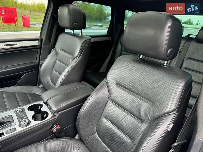 Volkswagen Touareg 2012