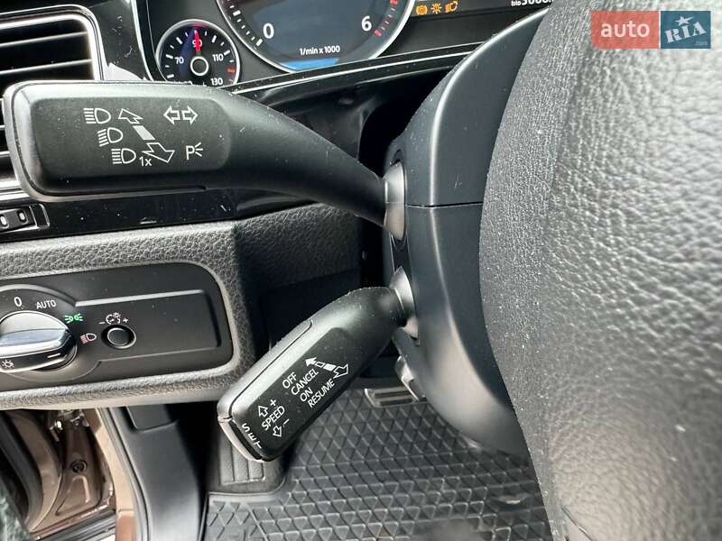 Volkswagen Touareg 2012