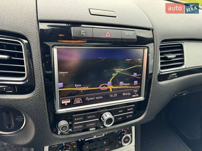 Volkswagen Touareg 2012