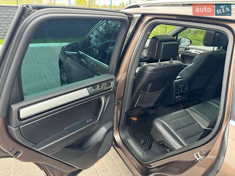 Volkswagen Touareg 2012