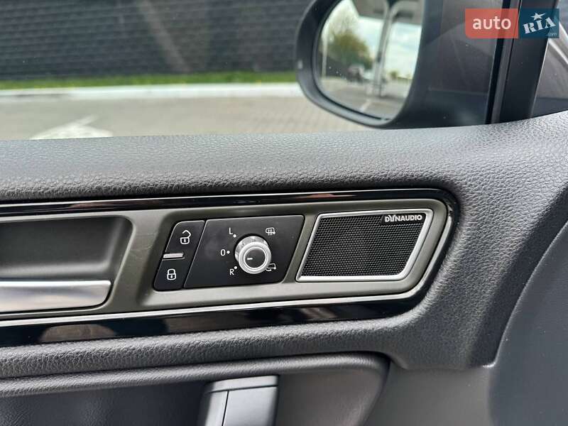 Volkswagen Touareg 2012