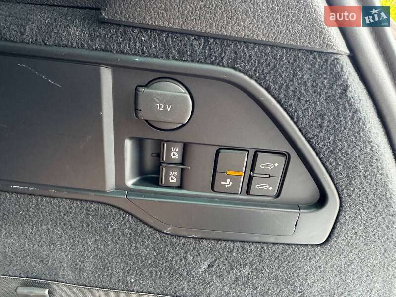 Volkswagen Touareg 2012