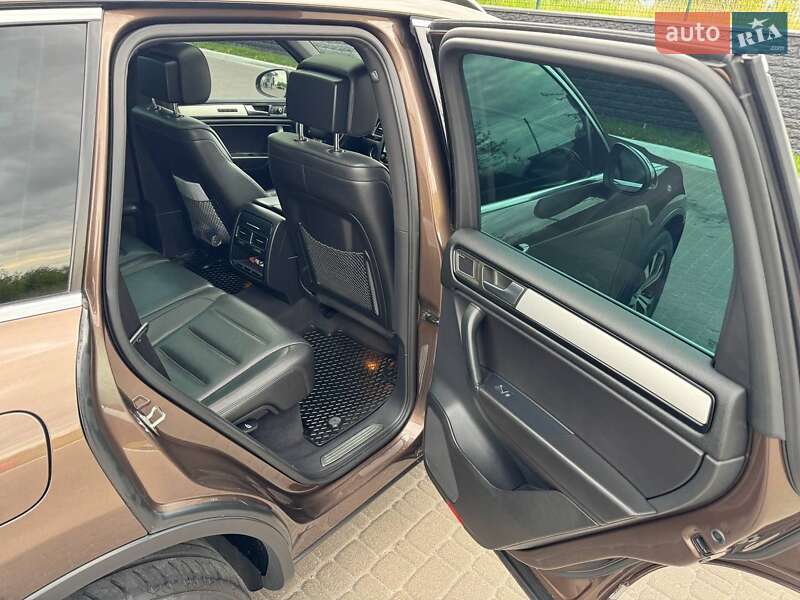 Volkswagen Touareg 2012