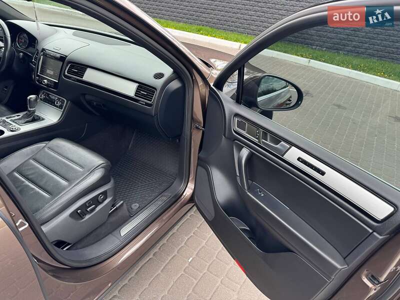 Volkswagen Touareg 2012