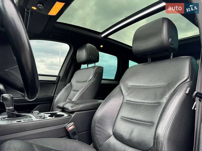 Volkswagen Touareg 2012