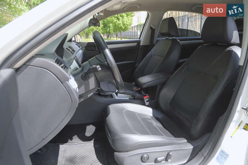 Volkswagen Passat 2012