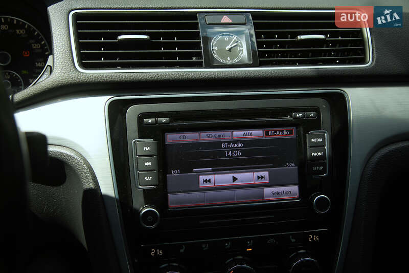 Volkswagen Passat 2012