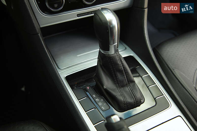 Volkswagen Passat 2012