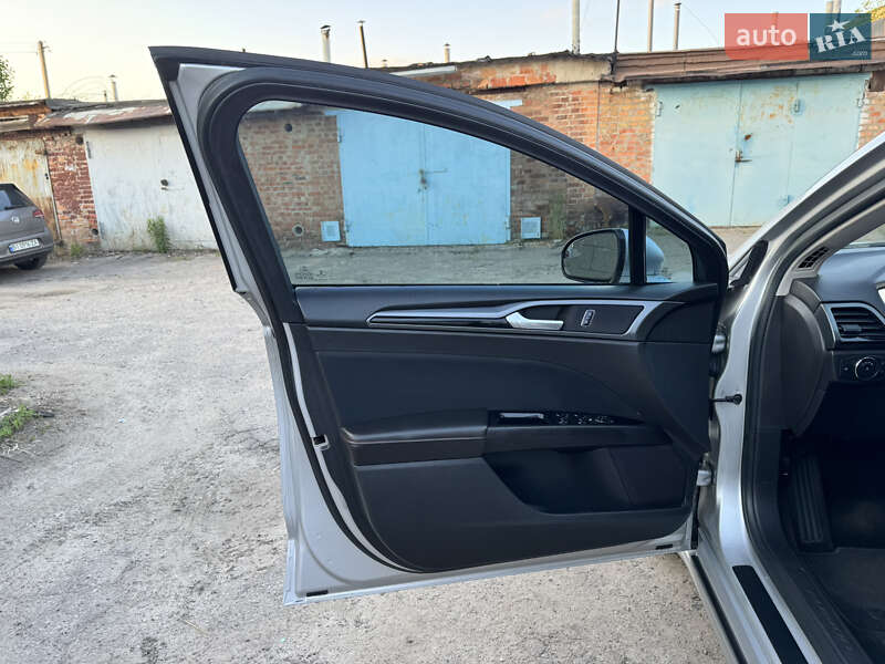 Ford Fusion 2014