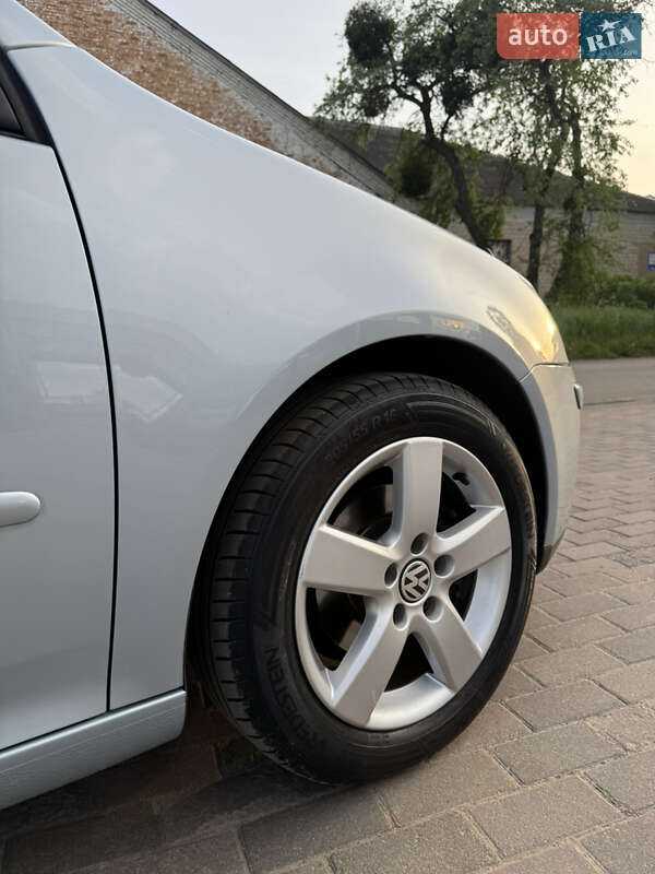 Volkswagen Golf 2008