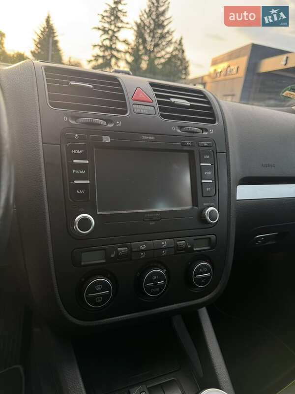 Volkswagen Golf 2008