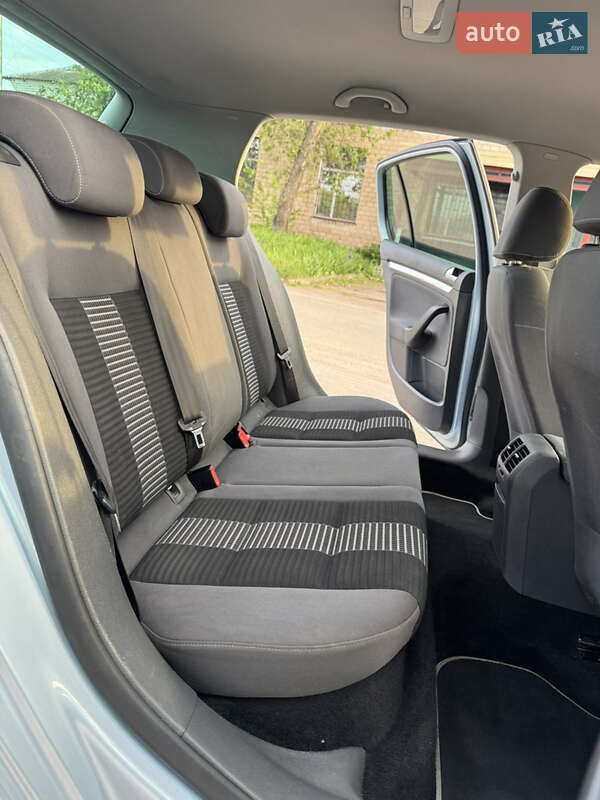 Volkswagen Golf 2008