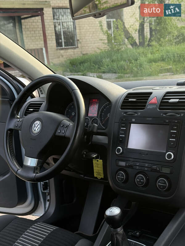 Volkswagen Golf 2008