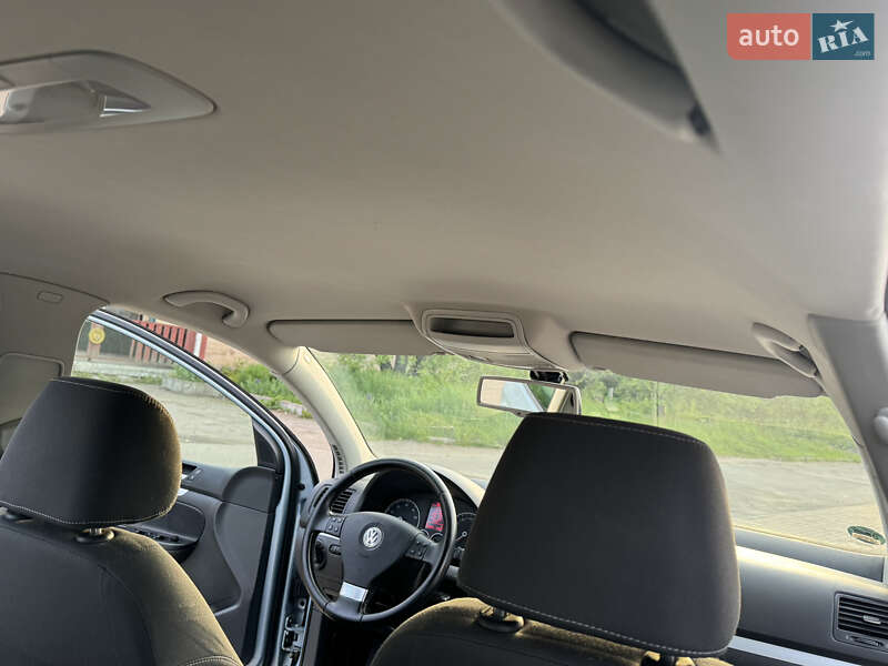 Volkswagen Golf 2008