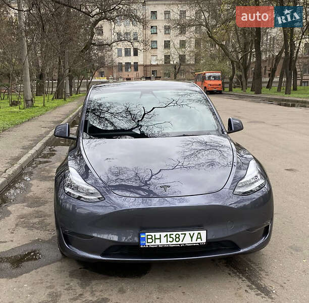 Tesla-5