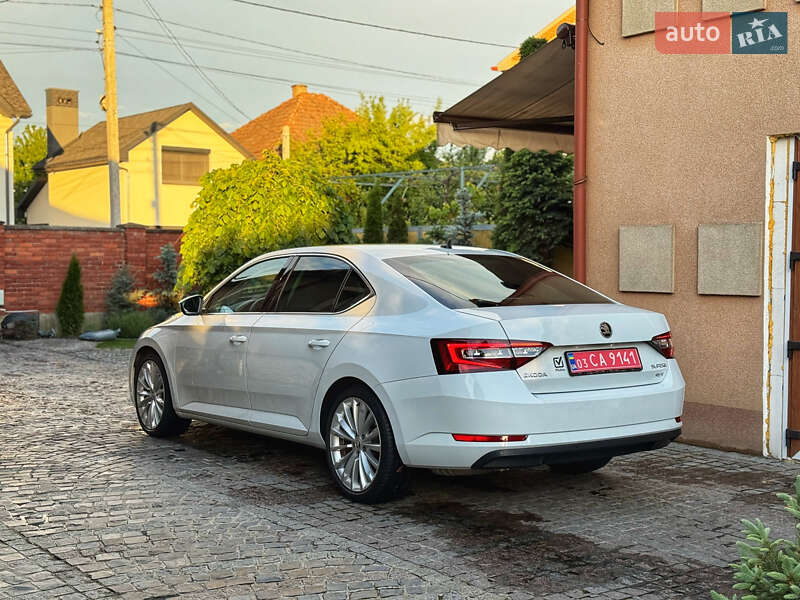 Skoda Superb 2019