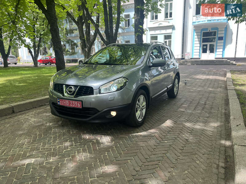 Nissan Qashqai 2012
