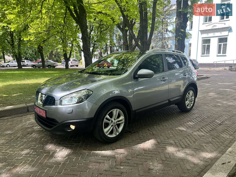 Nissan Qashqai 2012