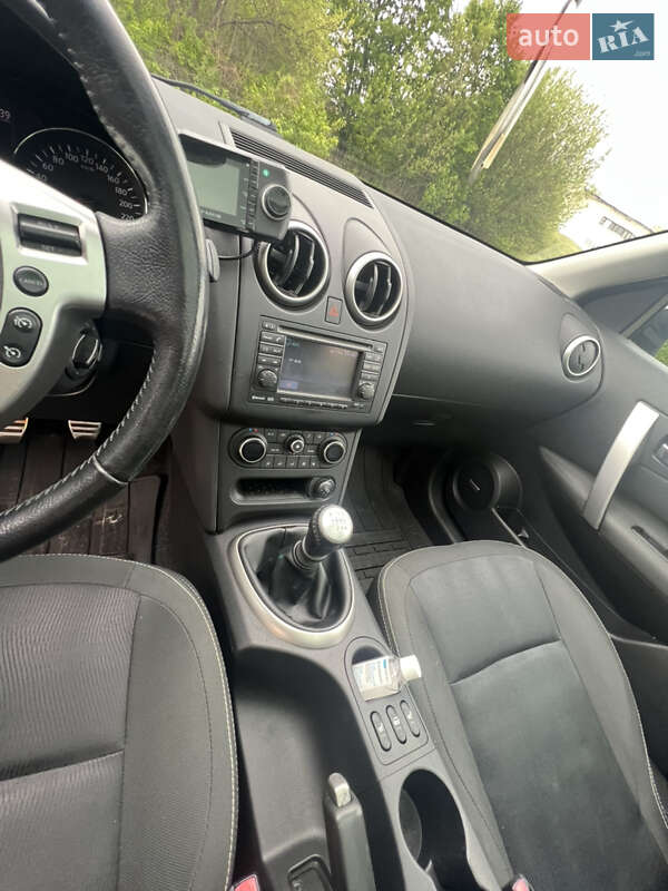 Nissan Qashqai 2012