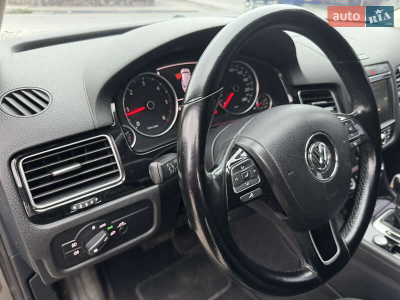 Volkswagen Touareg 2016