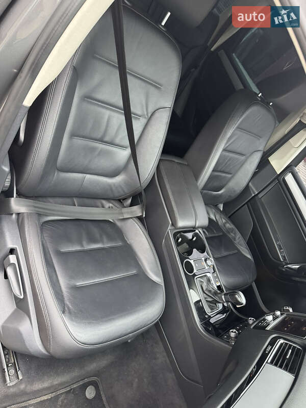 Volkswagen Touareg 2016