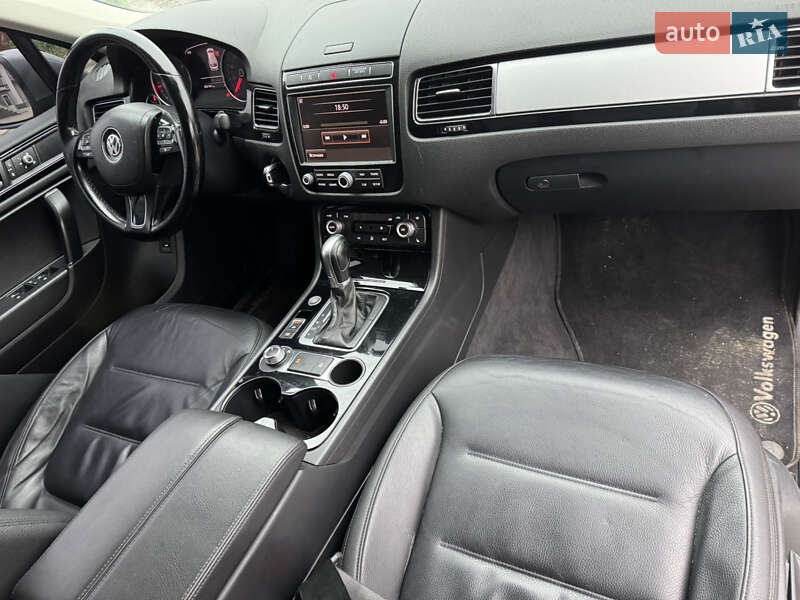 Volkswagen Touareg 2016