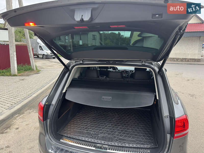 Volkswagen Touareg 2016