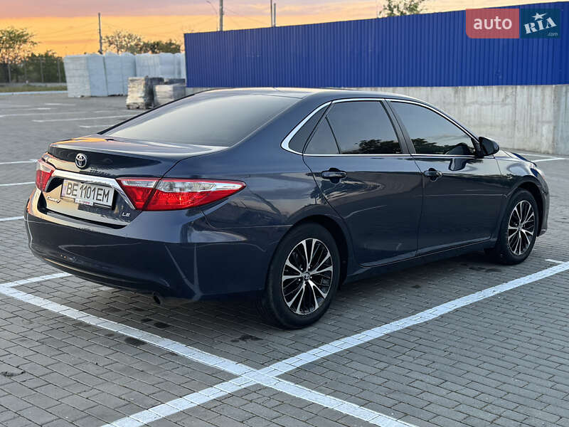 Toyota Camry 2016