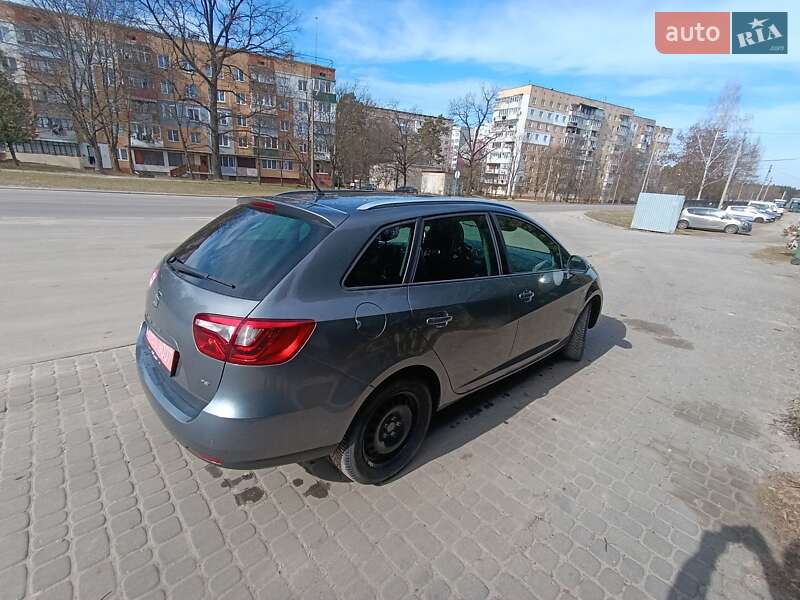 SEAT-12