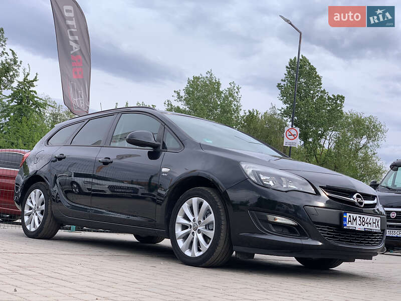 Opel Astra 2013