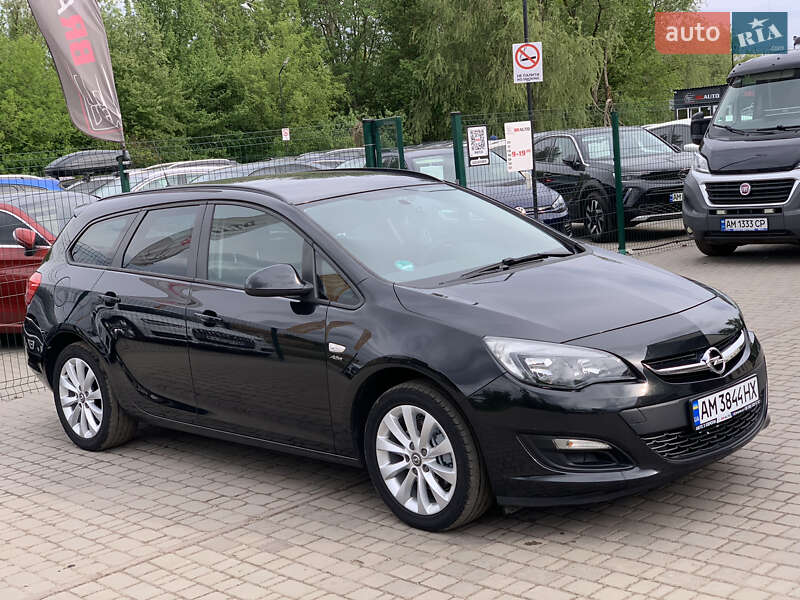 Opel Astra 2013