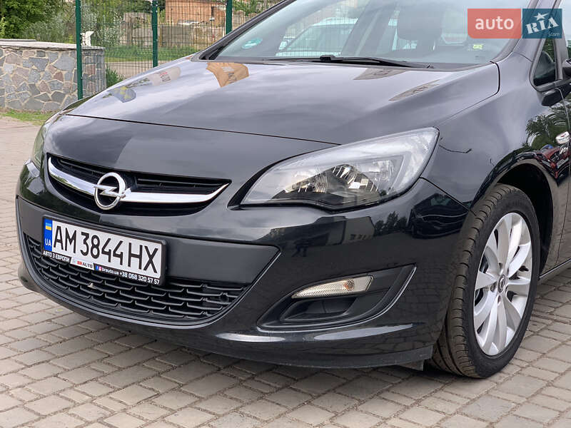 Opel Astra 2013
