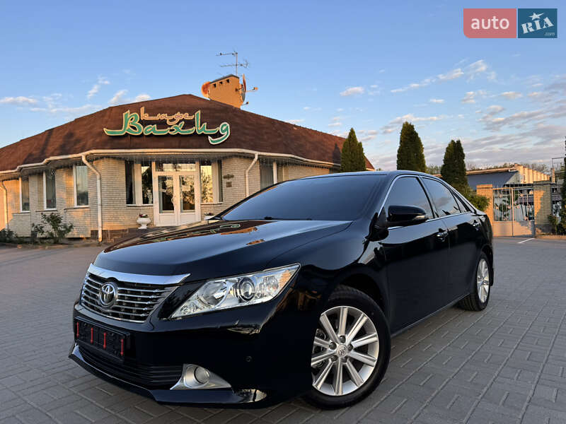 Toyota Camry 2012